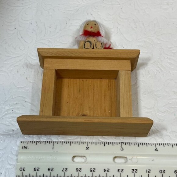 VTG Handmade Wooden Fireplace w/Girl Doll Sitting on Mantle Christmas Ornament - Picture 5 of 11